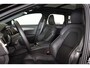 Volvo V90 T6 Recharge AWD Ultimate Dark - 360º camera - Adaptive Cruise Control - Pilot Assist - BLIS dodehoekassistentie - Harman Kardon premium audio - Elektr. verstelbare voorstoelen met geheugen - Stoelverwarming voor & achter - Verwarmbaar stuur - Zongordijnen geïntegreerd in achterportieren - LED-koplampen met grootlichtassistent - Keyless drive - Privacy Glas