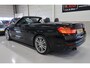 BMW 4-Serie Cabrio 430i High Executive Sport 252pk Zwart Leer Navigatie Bluetooth Nekverwarming Stoelverwarming Head-up display Sportvelgen Stuurverwarming Sportstoelen PDC Boekjes nette staat Airco-ecc