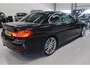 BMW 4-Serie Cabrio 430i High Executive Sport 252pk Zwart Leer Navigatie Bluetooth Nekverwarming Stoelverwarming Head-up display Sportvelgen Stuurverwarming Sportstoelen PDC Boekjes nette staat Airco-ecc