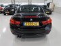 BMW 4-Serie Cabrio 430i High Executive Sport 252pk Zwart Leer Navigatie Bluetooth Nekverwarming Stoelverwarming Head-up display Sportvelgen Stuurverwarming Sportstoelen PDC Boekjes nette staat Airco-ecc