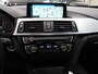 BMW 4-Serie Cabrio 430i High Executive Sport 252pk Zwart Leer Navigatie Bluetooth Nekverwarming Stoelverwarming Head-up display Sportvelgen Stuurverwarming Sportstoelen PDC Boekjes nette staat Airco-ecc