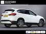 BMW X1 SDrive 18i High Executive Edition (HEAD-UP DISPLAY, TREKHAAK AFNEEMBAAR, NAVIGATIE PROFESSIONAL, STOELVERWARMING, AIRCO)