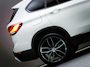 BMW X1 SDrive 18i High Executive Edition (HEAD-UP DISPLAY, TREKHAAK AFNEEMBAAR, NAVIGATIE PROFESSIONAL, STOELVERWARMING, AIRCO)