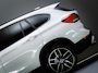 BMW X1 SDrive 18i High Executive Edition (HEAD-UP DISPLAY, TREKHAAK AFNEEMBAAR, NAVIGATIE PROFESSIONAL, STOELVERWARMING, AIRCO)