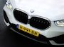 BMW X1 SDrive 18i High Executive Edition (HEAD-UP DISPLAY, TREKHAAK AFNEEMBAAR, NAVIGATIE PROFESSIONAL, STOELVERWARMING, AIRCO)
