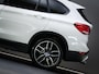 BMW X1 SDrive 18i High Executive Edition (HEAD-UP DISPLAY, TREKHAAK AFNEEMBAAR, NAVIGATIE PROFESSIONAL, STOELVERWARMING, AIRCO)