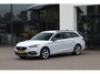 SEAT Leon Sportstourer 1.4 TSI eHybrid PHEV FR PL €620 p/m* | SOH 96% | 204PK / 150kW, Achteruitrijcamera (rear view), adaptief onderstel (dcc), safe & driving XL, adaptieve cruise control (acc), dodehoek sensor (side assist), park assist, parkeersensoren voor en achter (pdc), LED koplampen, ambiente verlichting meerkleurig, Apple Carplay / Android Auto, keyless start & entry, licht- en regensensor,  dimmende binnenspiegel, stoel- en stuurwiel verwarming, alarm systeem, dynamische stuurbekrachtiging, draadloos telefoon laden
