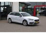 SEAT Leon Sportstourer 1.4 TSI eHybrid PHEV FR PL €620 p/m* | SOH 96% | 204PK / 150kW, Achteruitrijcamera (rear view), adaptief onderstel (dcc), safe & driving XL, adaptieve cruise control (acc), dodehoek sensor (side assist), park assist, parkeersensoren voor en achter (pdc), LED koplampen, ambiente verlichting meerkleurig, Apple Carplay / Android Auto, keyless start & entry, licht- en regensensor,  dimmende binnenspiegel, stoel- en stuurwiel verwarming, alarm systeem, dynamische stuurbekrachtiging, draadloos telefoon laden