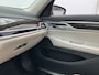 BMW 7-Serie 730d xDrive ACC Pano Softclose 4wielsturing High Executive HUD