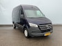 Mercedes-Benz Sprinter 319 3.0 CDI 366 L2 H2 Automaat Airco Cruise Navi Camera Leer 3 Zits Trekhaak 3500 kg & Opstap Euro 6 . Cilinders 6