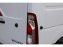Renault Master 2.3 dCi 135 pk L3H2 Navi v.a. 388,- p/mnd Airco ECC, 270gr Achterdeuren, Cruise control, PDC achter, 3-Zits