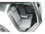 Volkswagen Passat Variant 1.5 eTSI 150pk DSG Business | Assistentie Pakket | Comfort Pakket | 18" Velgen