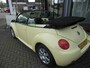 Volkswagen Beetle New Cabriolet 1.6 Highline Staat in De Krim