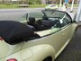 Volkswagen Beetle New Cabriolet 1.6 Highline Staat in De Krim