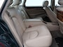 Daimler Super V8 4.0 364 PK SUPERCHARGED AUT. *ORIG. NL* + SCHUIFDAK / LEDER / STOELVERW.