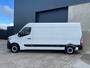 Renault Master T35  L3 H2  2.3 D  135 pk - Navi - camera - 270 gr deuren
