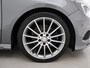 Mercedes-Benz A-klasse 200 157 PK AMG SPORT + LEDER/ALCANTARA / XENON / 18 INCH