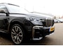 BMW X7 M50d 400PK High Executive 7P.*Incl. BTW*Perfect BMW Onderh.*Luchtvering/Pano/Laser/Copilot/Indiv. Comfort Stoelen/HUD/H&K/Softclose/360/Sfeer/Keyless Entry+Go/DAB/Elek. Klep/Memorie/Dodehoek/PDC V+A/22 inch LM/VOL*