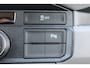 Volkswagen Crafter 2.0 TDI 140pk L3 H3 DC Automaat Airco Navigatie Apple Carplay Camera