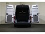 Volkswagen Crafter 2.0 TDI 140pk L3 H3 DC Automaat Airco Navigatie Apple Carplay Camera