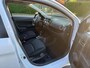 Mitsubishi Space Star 1.2 Instyle Automaat / Airco / Apple Carplay / Navigatie /Lichtmetalen velgen 15" / Parelmoer kleur