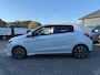 Mitsubishi Space Star 1.2 Instyle Automaat / Airco / Apple Carplay / Navigatie /Lichtmetalen velgen 15" / Parelmoer kleur