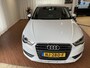 Audi A3 Sportback 1.4 TFSI Attraction nieuw model, navigatie, bluetooth, lichtmetalen wielen, cruisecontrol, stoelverwarming, privacyglas, parcdistance control enz.enz.