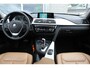 BMW 3-Serie 318i Essential / Leer / Navigatie / Automaat / N.A.P.
