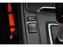 BMW 3-Serie 318i Essential / Leer / Navigatie / Automaat / N.A.P.