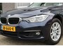 BMW 3-Serie 318i Essential / Leer / Navigatie / Automaat / N.A.P.