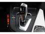 BMW 3-Serie 318i Essential / Leer / Navigatie / Automaat / N.A.P.