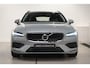 Volvo V60 B3 Essential Edition Mild Hybride Automaat 163pk | Vandaag Rijden | Google Maps | Parkeer Camera achter | Climate & Cruise Control | Trekhaak | 17" Inch LMV | Volvo On Call | Elek.Ramen V+A