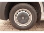 Renault Master T33 2.3 dCi 135 L2H2 Met laadklep