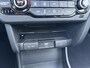 Kia Niro ExecutiveLine 64 kWh | Leder | Sunroof | Elektrische stoelverstelling | Stoelverwarming en verkoeling | Trekhaak etc