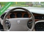 Jaguar Sovereign 4.0 V8