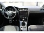 Volkswagen Golf 1.4 TSI R-line Navigatie/Airco/Stoelverwarming/Led dagrijverlichting/Parkeersensoren rondom/Mistlampen voor adaptief/Regensensor/Start-stop systeem/Lichtmetalen velgen
