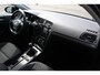 Volkswagen Golf 1.4 TSI R-line Navigatie/Airco/Stoelverwarming/Led dagrijverlichting/Parkeersensoren rondom/Mistlampen voor adaptief/Regensensor/Start-stop systeem/Lichtmetalen velgen