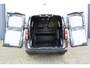 Ford Transit Custom 320 2.0-136pk TDCI L2H1 ´Trend´. Overtuig u van de rijkwaliteiten van dit nieuwe model Ford Transit Custom. Camera, LED koplampen, Cruise Control, Aut. Airco, App Connect, Winterpack