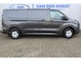 Ford Transit Custom 320 2.0-136pk TDCI L2H1 ´Trend´. Overtuig u van de rijkwaliteiten van dit nieuwe model Ford Transit Custom. Camera, LED koplampen, Cruise Control, Aut. Airco, App Connect, Winterpack