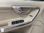 Volvo V60 2.0T Momentum, adaptive cruise