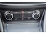 Mercedes-Benz CLA AMG LINE Automaat 180