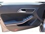 Mercedes-Benz CLA AMG LINE Automaat 180