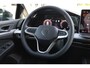 Volkswagen Golf 1.5 eTSI Life Edition 116PK / 85kW, Full map navigatie, achteruitrijcamera (rear view), comfortstoelen, adaptieve cruise control (acc), volledig digitaal instrumentenpaneel, draadloos Apple Carplay & Android Auto, LED koplampen, parkeersensoren voor en achter (pdc), DAB+, keyless entry & go, elektrisch verstel-, verwarm- en inklapbare buitenspiegels (spiegel pakket), multifunctioneel lederen stuurwiel met schakelmogelijkheid aan het stuur