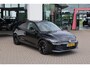 Volkswagen Golf 1.5 eTSI Life Edition 116PK / 85kW, Full map navigatie, achteruitrijcamera (rear view), comfortstoelen, adaptieve cruise control (acc), volledig digitaal instrumentenpaneel, draadloos Apple Carplay & Android Auto, LED koplampen, parkeersensoren voor en achter (pdc), DAB+, keyless entry & go, elektrisch verstel-, verwarm- en inklapbare buitenspiegels (spiegel pakket), multifunctioneel lederen stuurwiel met schakelmogelijkheid aan het stuur