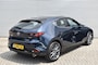 Mazda 3 2.0 E-SKYACTIV GM HYBRID 150 / ADAP. CRUISE / LED PAKKET / STOEL