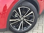Toyota C-HR Hybrid 140 Executive Bi-Tone | Heads Up Display | JBL Premium audio | Stoel en Stuurverwarming | Toyota garantie tot 2034!