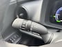 Toyota C-HR Hybrid 140 Executive Bi-Tone | Heads Up Display | JBL Premium audio | Stoel en Stuurverwarming | Toyota garantie tot 2034!