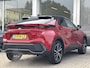 Toyota C-HR Hybrid 140 Executive Bi-Tone | Heads Up Display | JBL Premium audio | Stoel en Stuurverwarming | Toyota garantie tot 2034!