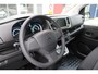 Citroën E-Jumpy L2 136PK AUTOMAAT 75 kWh | NAVIGATIE 10" TOUCHSCREEN | ACHTERUITRIJ CAMERA | APPLE CARPLAY/ANDROID AUTO | PARKEERSENSOREN | CRUISE CONTROL | DAB+ RADIO | NIEUWE BUS! | 3-ZITS |