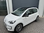 Volkswagen Up! 1.0 High Up! BlueMotion 75 Pk Panoramadak/Airco/Navigatie/Bluetooth/16 Inch/Elektrische Ramen/5-Deurs/Apk 06-2026